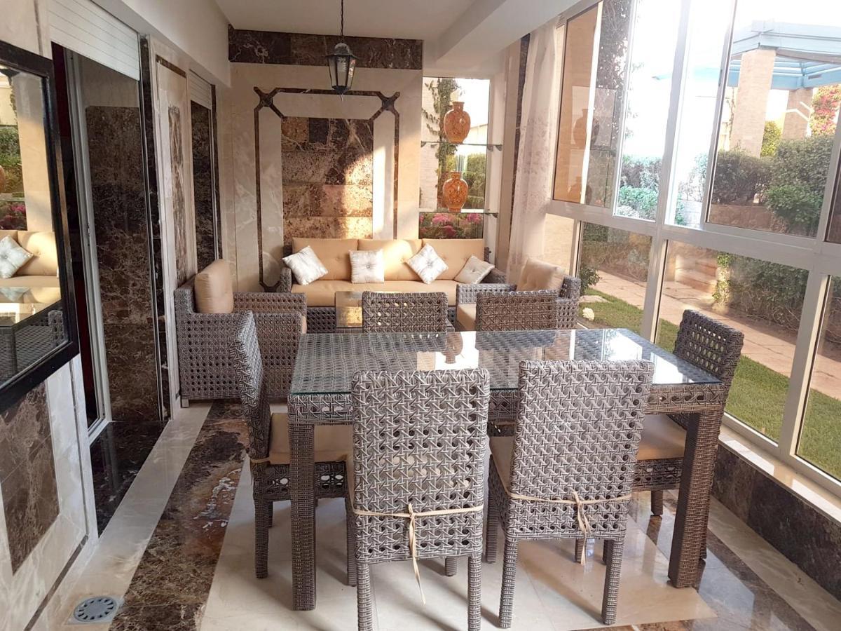 2 Bedrooms With Shared Pool And Enclosed Garden At 1 Km Away From The *